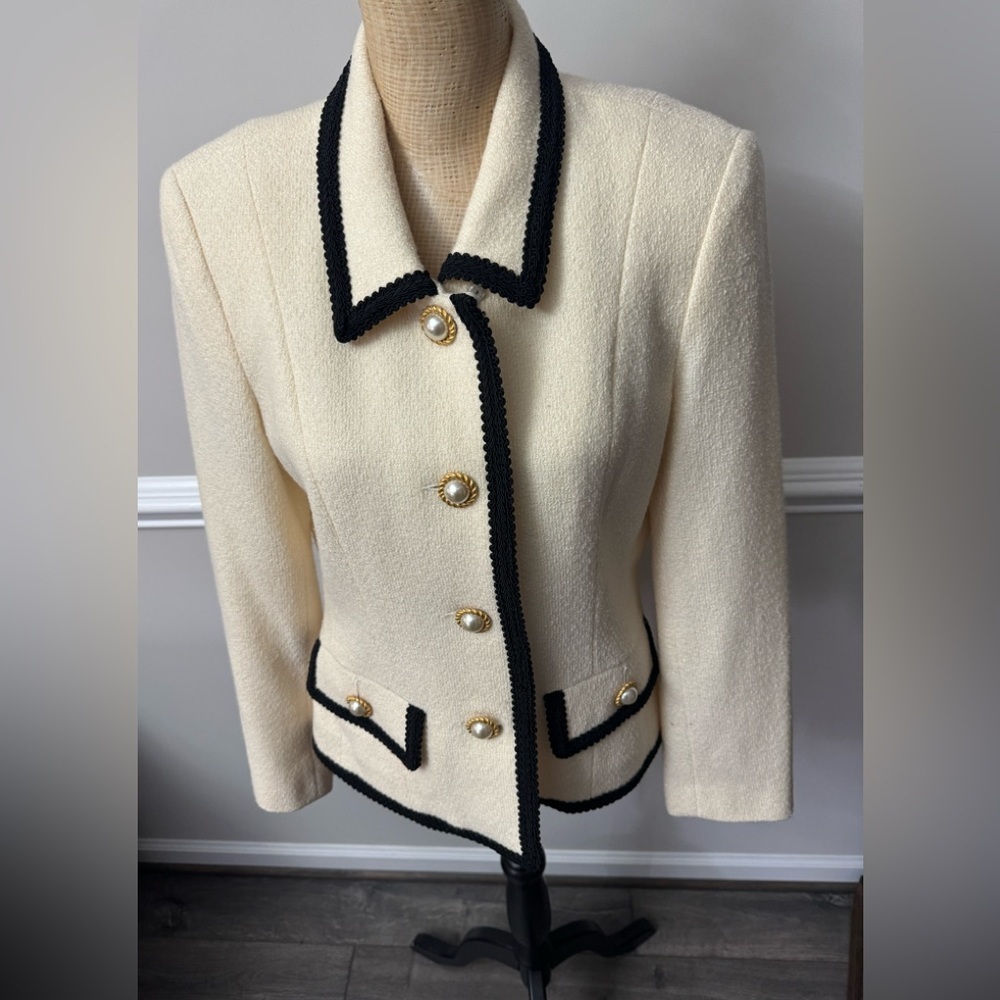 Barrie‎ Pace jacket 10